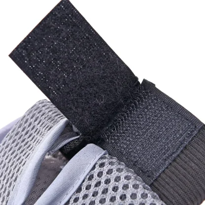 Deshedding Hand Glove Pet Hair Brush - Image 4